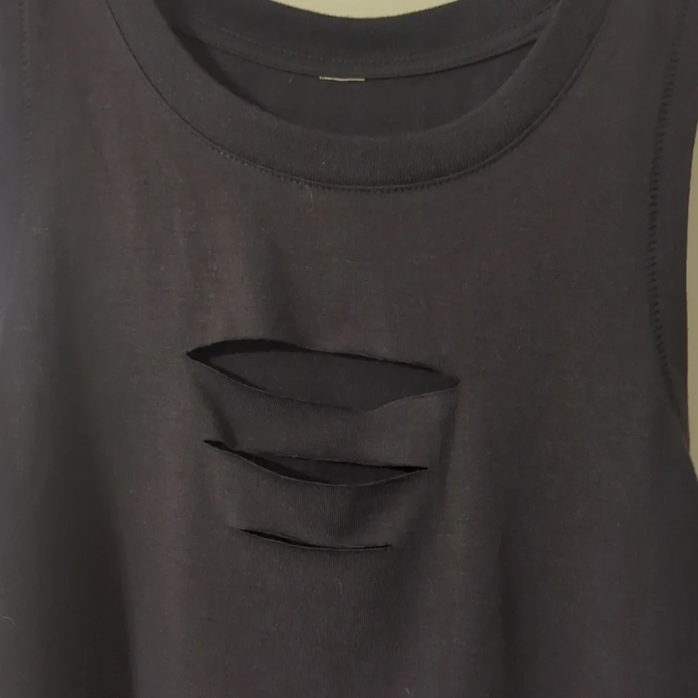 Alo Yoga Sleeveless Black Cut It Out Tank